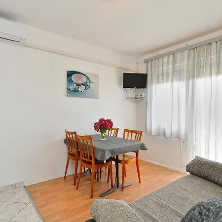 Fuer 3 Personen Ca 30 Qm In Fazana-surida, Istrien Istrische Riviera Apartment *